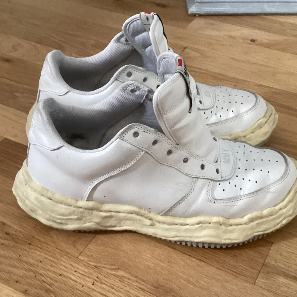 Madison Mihara Yasuhiro Wayne OG White Leather Sneakers. Size 10
